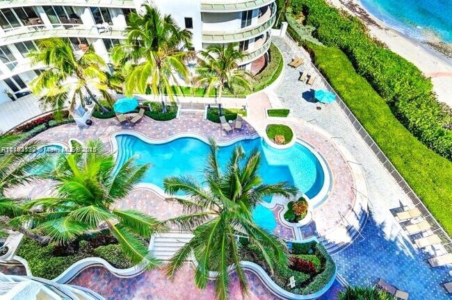 4600 N Ocean Dr in Riviera Beach, FL - Building Photo - Building Photo