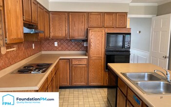 3920 Fun Valley Dr in Memphis, TN - Building Photo - Building Photo