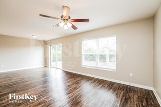 1828 NW 13th Terrace, Unit Main-444 in Cape Coral, FL - Foto de edificio - Building Photo