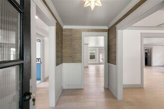 1075 Curtin St in Houston, TX - Building Photo - Building Photo