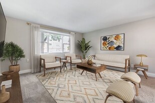 Bedford and Victoria Station Apartments in Hyattsville, MD - Building Photo