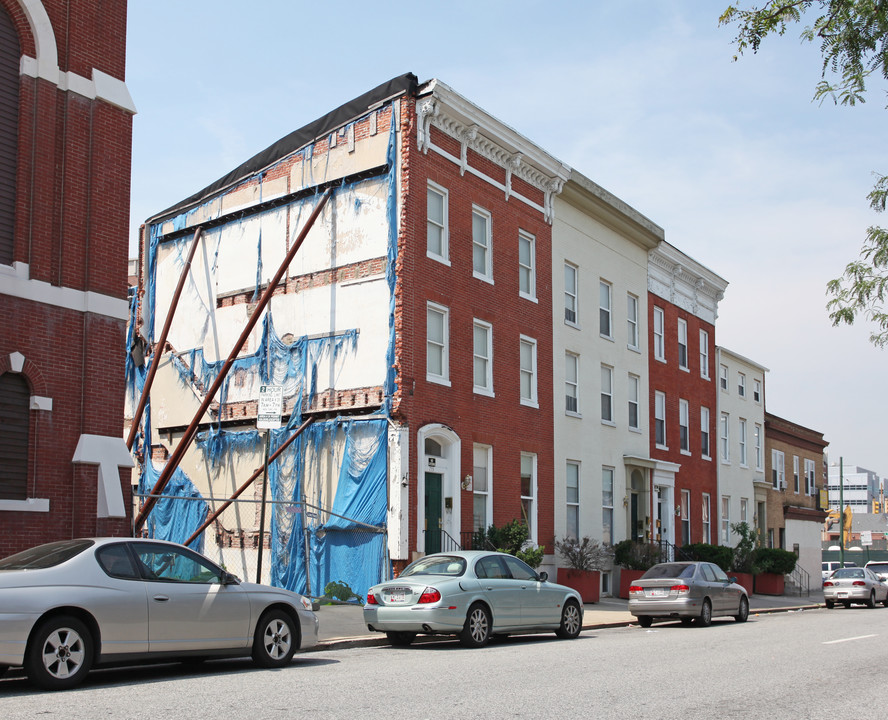 755-761 W Fayette St in Baltimore, MD - Building Photo