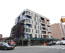 221 E 138th St in Bronx, NY - Building Photo - Building Photo