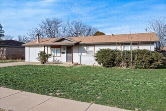 4824 8th St in Lubbock, TX - Building Photo - Building Photo