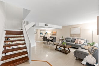 12319 NW 14th St in Pembroke Pines, FL - Building Photo - Building Photo