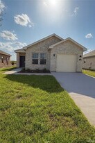 16 S Templo Dorado in Mission, TX - Building Photo