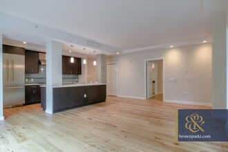 1731 Powell St in San Francisco, CA - Building Photo - Building Photo