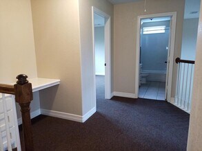 1718 Avenue G in Danbury, TX - Building Photo - Building Photo