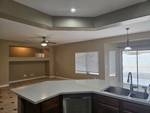 5623 S 54th Dr in Phoenix, AZ - Building Photo - Building Photo