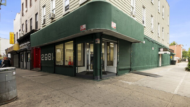 2981 Fulton St in Brooklyn, NY - Building Photo - Building Photo