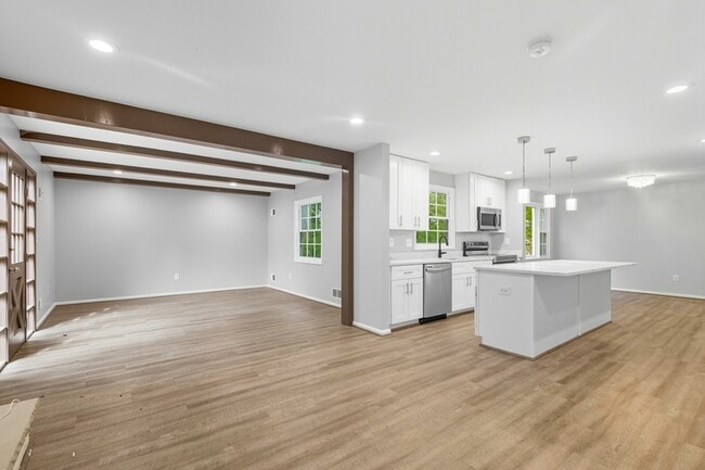 13314 Vanessa Ave in Bowie, MD - Building Photo - Building Photo