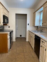 6512 22nd Pl in Lubbock, TX - Building Photo - Building Photo