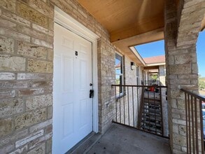 3119 Galveston St in Laredo, TX - Building Photo - Building Photo