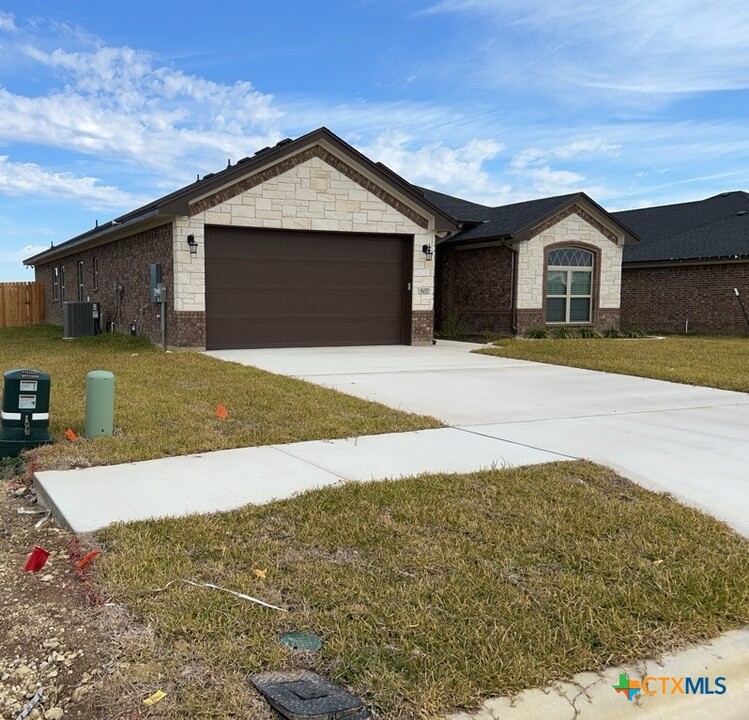 507 Tooter St in Killeen, TX - Building Photo