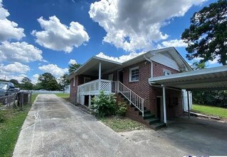 1511 S Lee Dr in Florence, SC - Building Photo - Building Photo