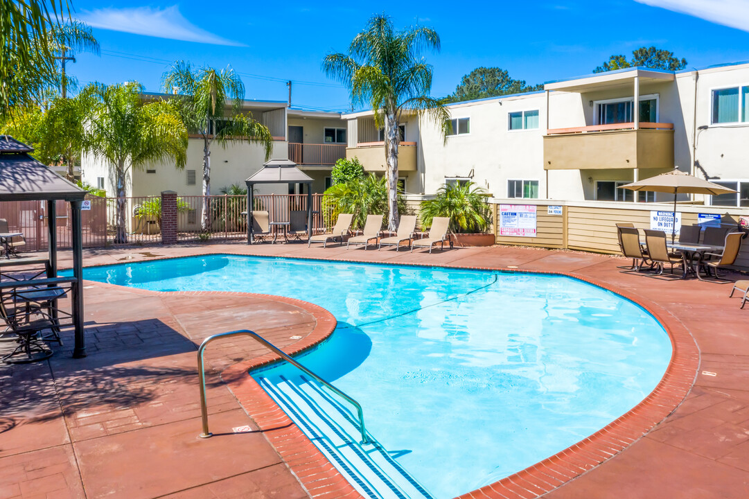 Magnolia Place Apartments in Sunnyvale, CA - Building Photo