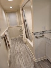 85 Cushing St in Fredonia, NY - Foto de edificio - Building Photo