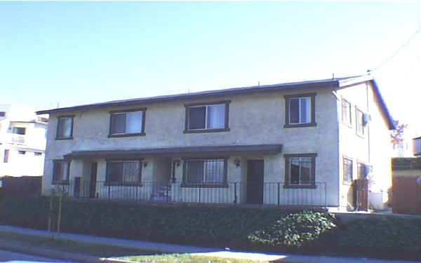 1112 W Garvey Ave in Monterey Park, CA - Building Photo