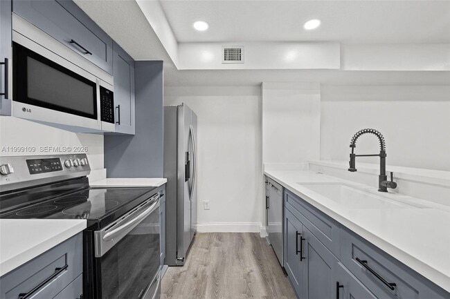 property at 470 S Park Rd