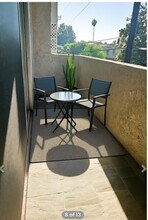 12157 Moorpark St, Unit Moorpark in Studio City, CA - Building Photo - Building Photo