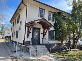 2512 26th Ave N, Unit 2