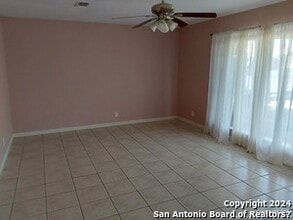 1207 N Bibb Ave in Eagle Pass, TX - Building Photo - Building Photo