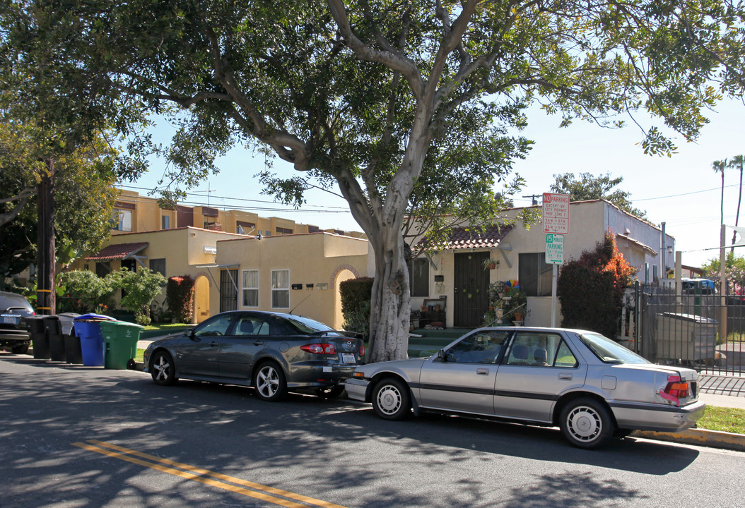 2014 Delaware Ave in Santa Monica, CA - Building Photo