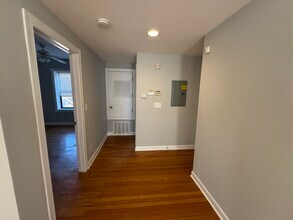 6442 N Leavitt St in Chicago, IL - Building Photo - Building Photo