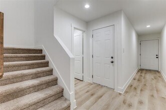 5518 Loving Dr in Garland, TX - Building Photo - Building Photo