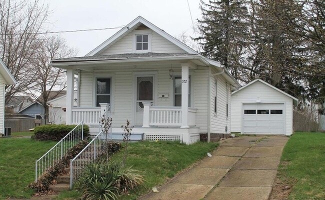 property at 102 W Raleigh Ave