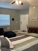 8292 Mulligan Cir, Unit B in Port St. Lucie, FL - Building Photo