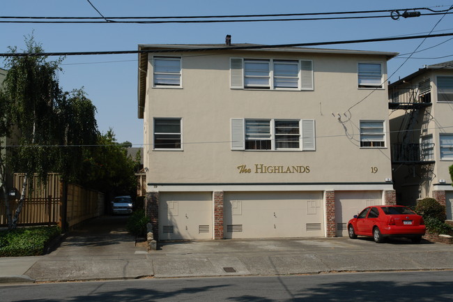 The Highlands in San Mateo, CA - Foto de edificio - Building Photo