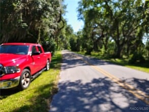 6315 N Shorewood Dr in Hernando, FL - Building Photo - Building Photo