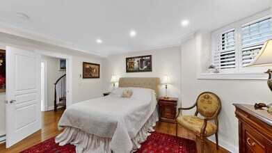 461 Beacon St, Unit 1 in Boston, MA - Building Photo - Building Photo