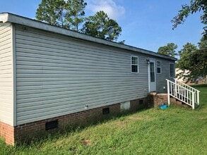 1865 Arco Cir in Stedman, NC - Building Photo - Building Photo
