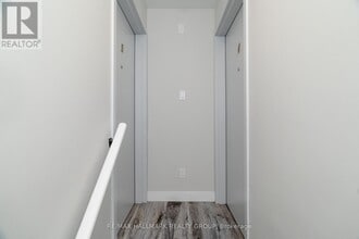 261 Somerset St. E in Ottawa, ON - Building Photo - Building Photo
