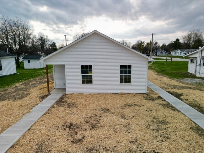 836 Maple St in Tipton, IN - Building Photo - Building Photo