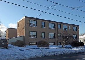 255 Malaga Rd in Oshawa, ON - Building Photo