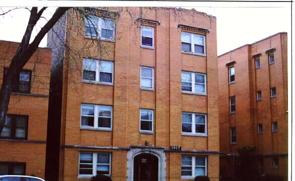 Grove Avenue Apartments in Berwyn, IL - Building Photo