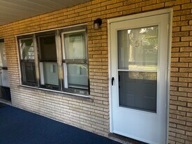 8831 Schneider Ave in Highland, IN - Building Photo