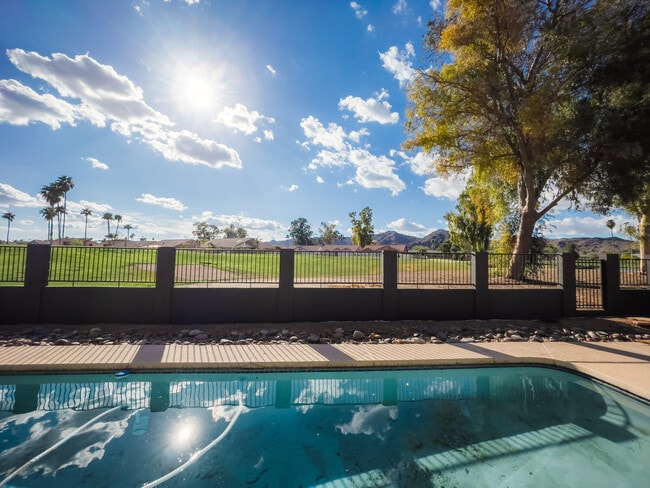 11202 S Shoshoni Dr in Phoenix, AZ - Building Photo - Building Photo