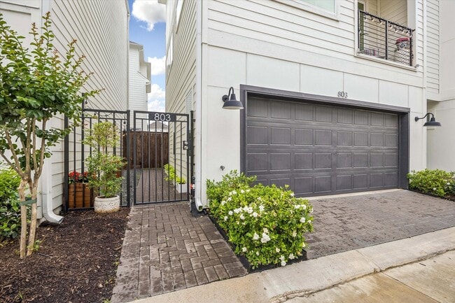 property at 803 Sienna Palm Ln