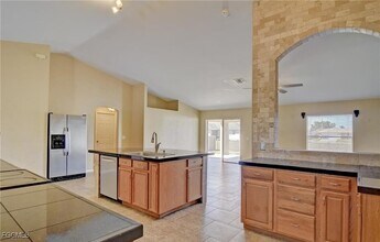 1729 NE 21st St in Cape Coral, FL - Building Photo - Building Photo