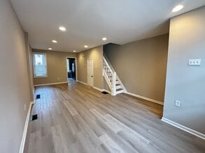 2425 S Darien St in Philadelphia, PA - Building Photo - Building Photo