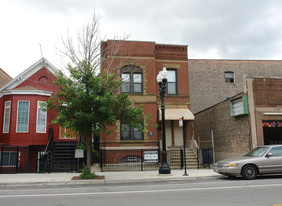 2249 W Taylor St Apartments