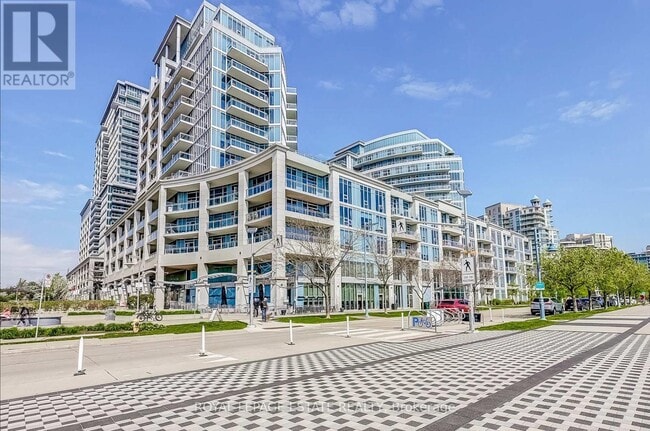 58 Marine Parade Dr in Toronto, ON - Building Photo - Building Photo