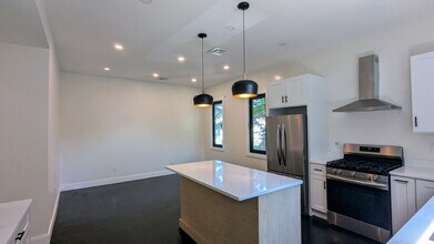 13 Clark Ave, Unit 13 Clark Unit 2 NO FEE in Chelsea, MA - Building Photo - Building Photo