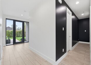 1530 Primrose St in Conroe, TX - Building Photo - Building Photo