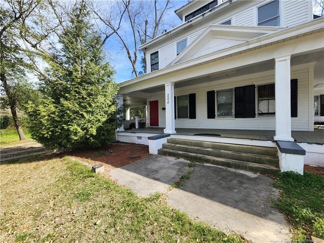 property at 205 W 9th St