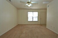 332 Bracken Pl photo'